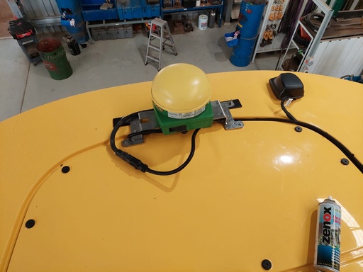 [NHOL-CRX.XX-RFB] New Holland CR - Roof bracket