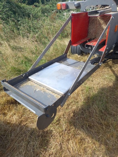 [Wei-Wei-0210] Weighay KIT - MF1840 W/Mounted Bale Baron (copy)
