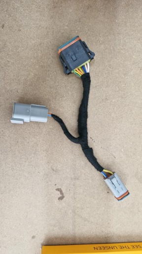 [SOL-HAR-002]  Bulkhead Display Adaptor  (copy)
